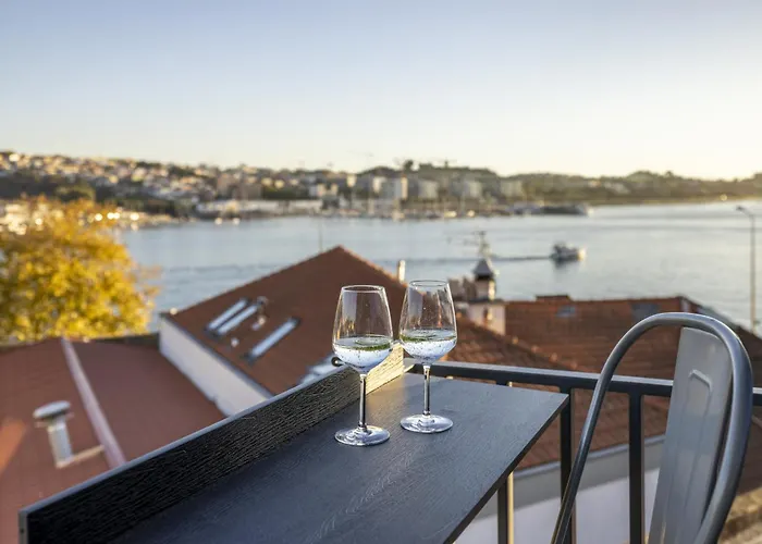 D&s - Foz Riverside ポルト